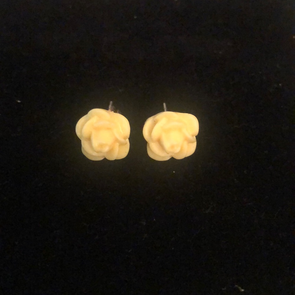 Rose Post Earrings